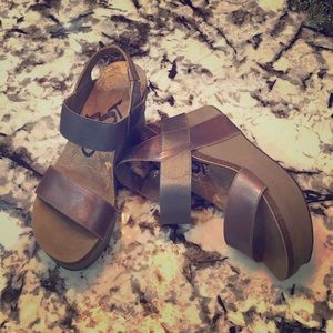 OTBT Wedge Heels